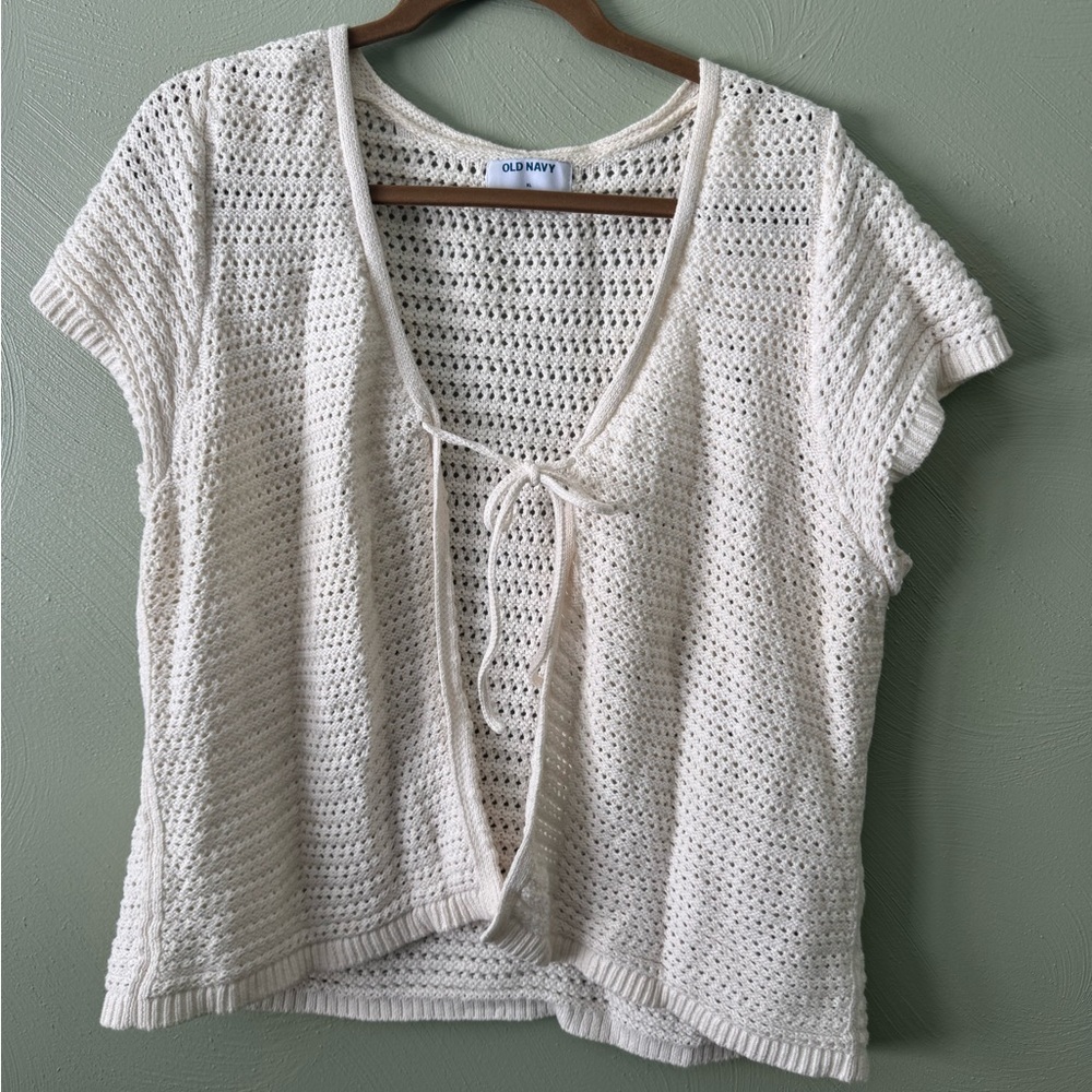 Old Navy Ivory Knit Tie-Front Top